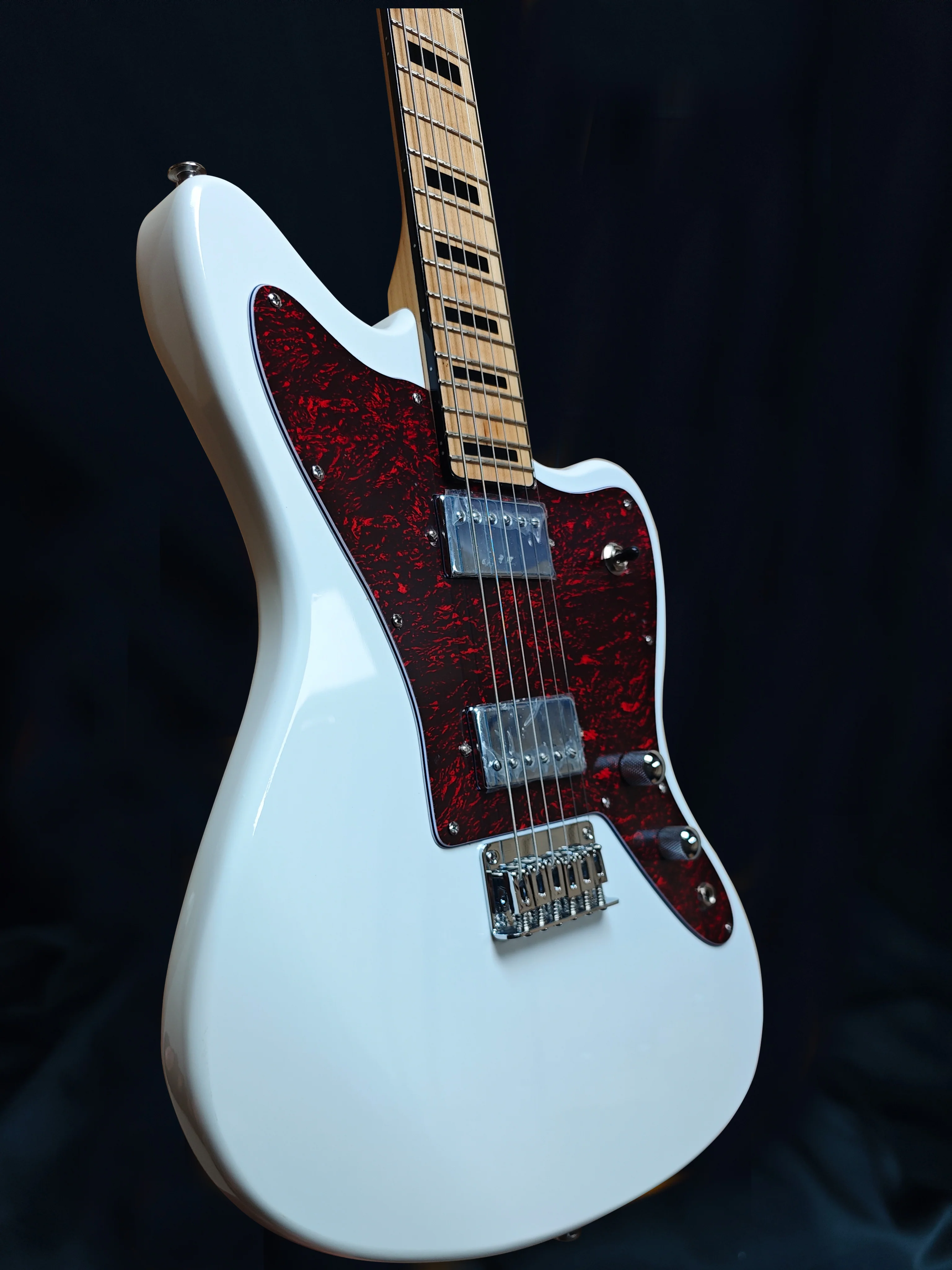 New Firefly FFJA VI 24 Frets Baritone Electric Guitar (White Color ) - Image 6
